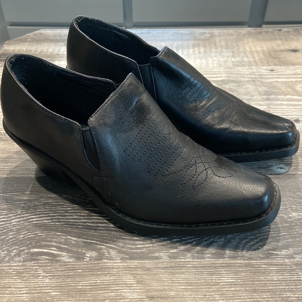 American Eagle Western Booties